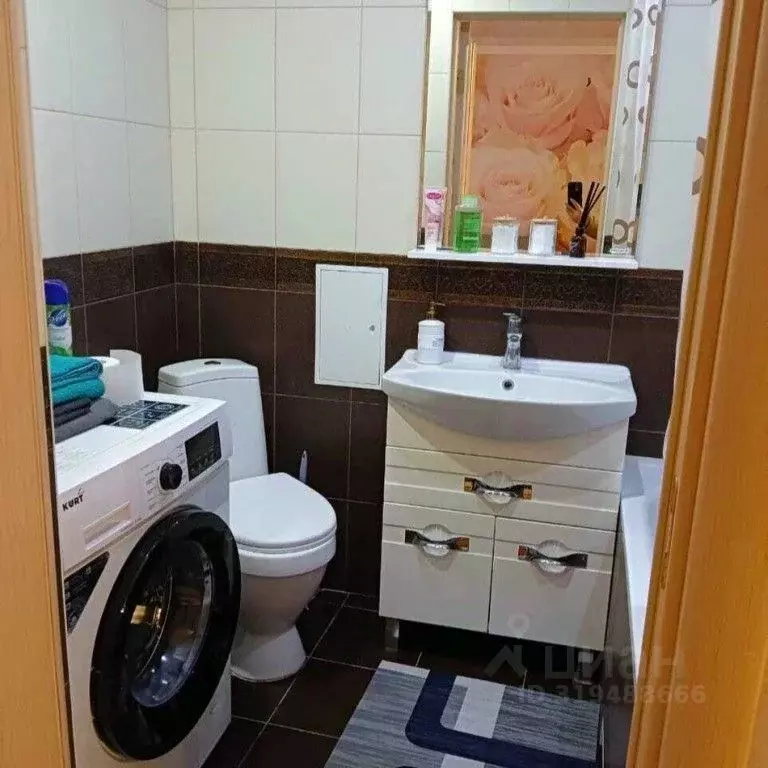 2-к кв. Калмыкия, Элиста ул. Илишкина, 3 (44.0 м) - Фото 0