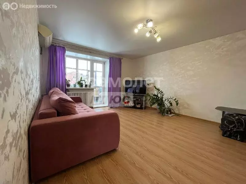 1-комнатная квартира: Верхняя Пышма, Успенский проспект, 97 (40 м) - Фото 1