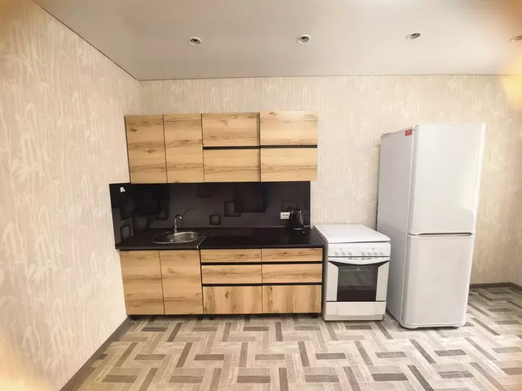 1-к кв. Хакасия, Абакан ул. Кирова, 212Б (45.0 м) - Фото 0