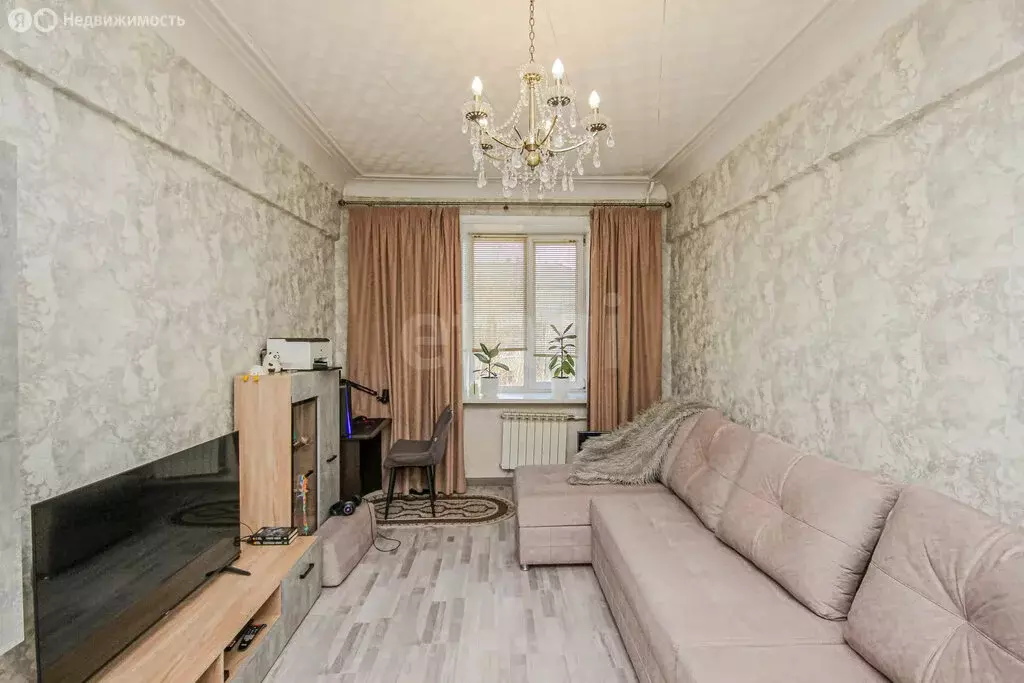 2-комнатная квартира: Улан-Удэ, Октябрьская улица, 15 (52.3 м) - Фото 1