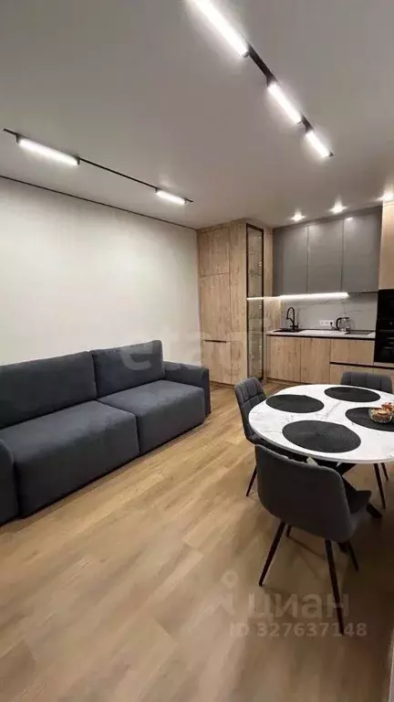 2-к кв. Тюменская область, Тюмень ДОК мкр, ул. Воронинская, 47 (38.3 ... - Фото 0