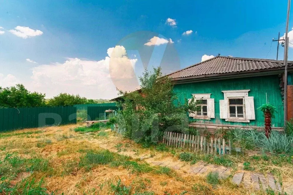 Дом в Омская область, Омск Новоалександровская ул. (40 м) - Фото 1