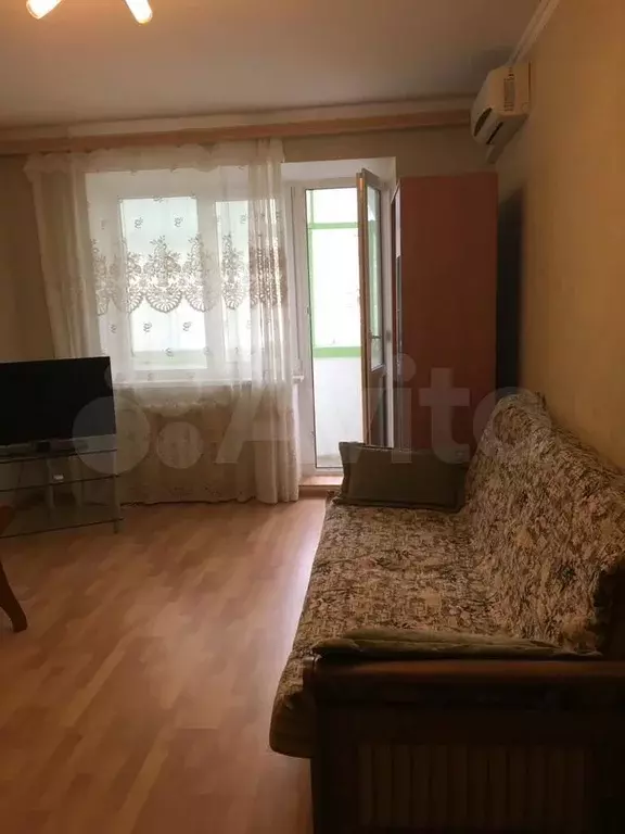 1-к. квартира, 40 м, 4/9 эт. - Фото 0