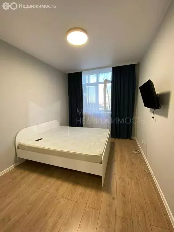 1-комнатная квартира: Тюмень, улица Пархоменко, 119 (36.72 м) - Фото 0