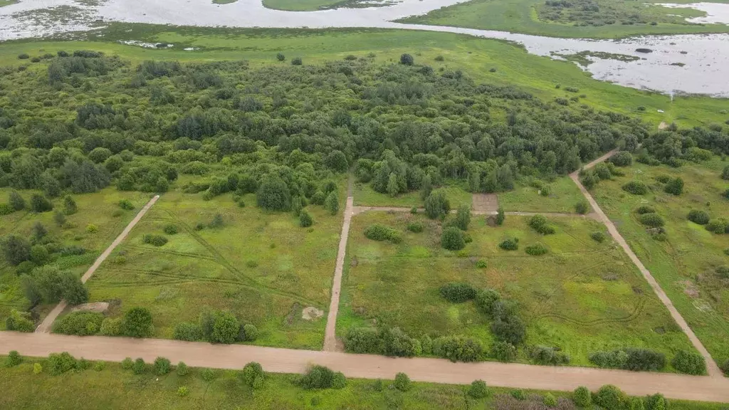 Участок в Новгородская область, Новгородский район, Бронницкое с/пос  ... - Фото 0