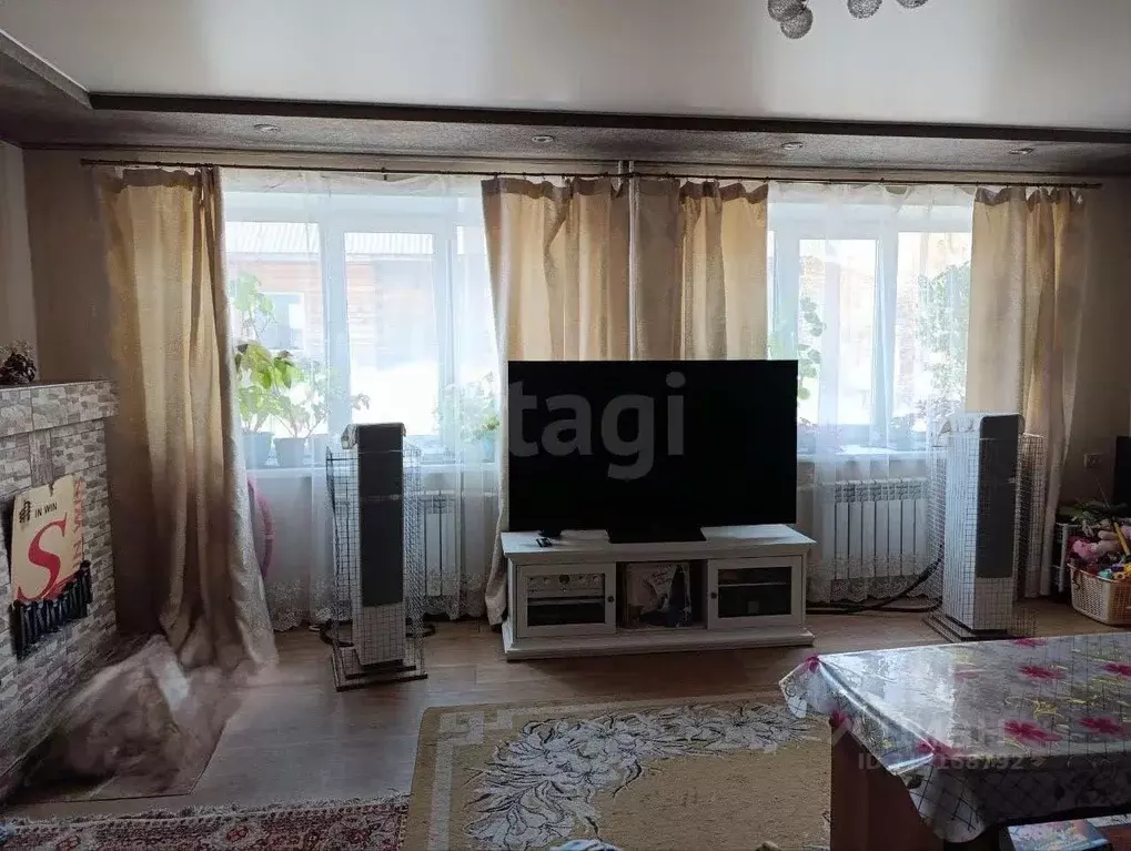 Дом в Кемеровская область, Березовский Барзасская ул., 26 (200 м) - Фото 1