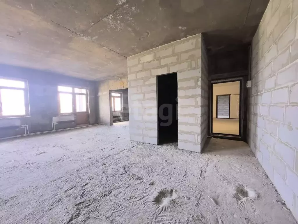 2-к кв. Бурятия, Улан-Удэ бул. Карла Маркса, 25А (76.4 м) - Фото 1