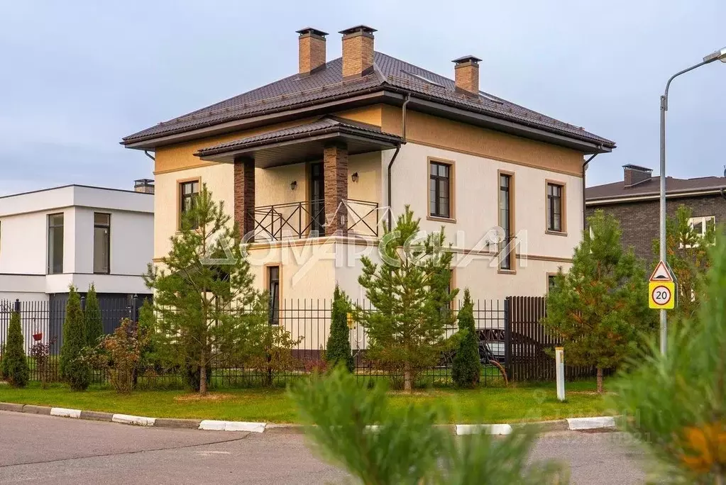 Дом в Москва Синергия кп,  (332 м) - Фото 1