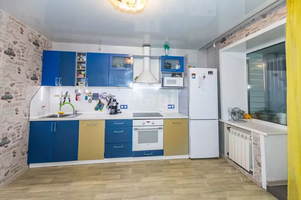 3-к кв. Амурская область, Благовещенск ул. Строителей, 68 (105.3 м) - Фото 0