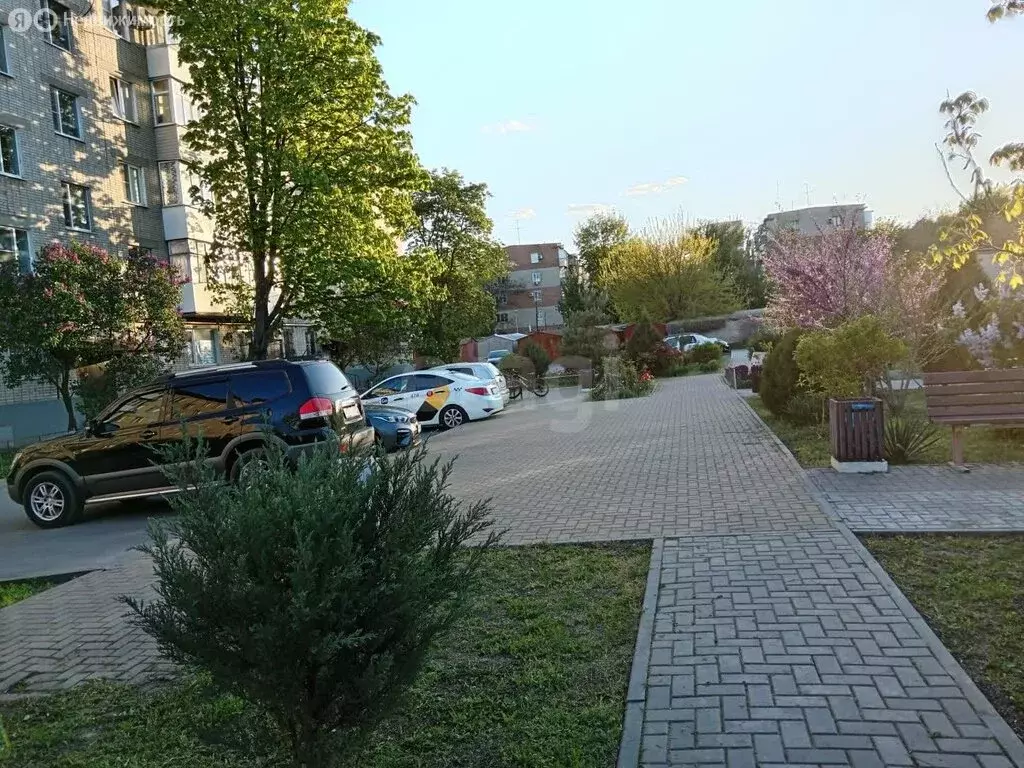 3-комнатная квартира: Таганрог, улица Шаумяна, 8 (59.5 м) - Фото 2