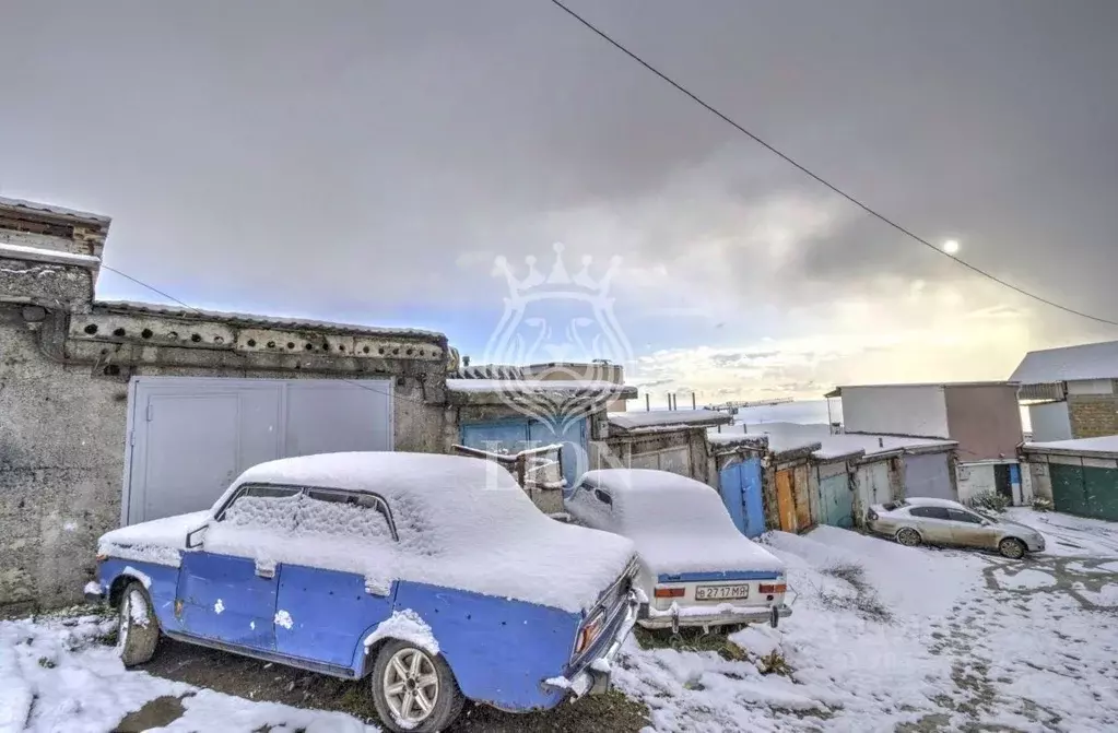 Гараж в Крым, Алушта городской округ, с. Малый Маяк ул. Таврическая ... - Фото 1