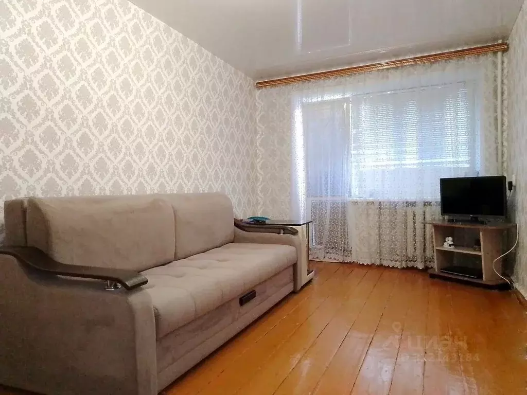 1-к кв. Волгоградская область, Волгоград ул. Кирова, 106 (29.3 м) - Фото 0