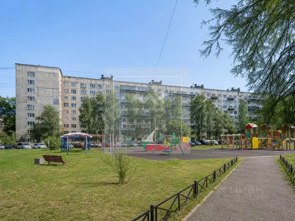 3-к кв. Санкт-Петербург ул. Дыбенко, 22К1 (72.7 м) - Фото 1