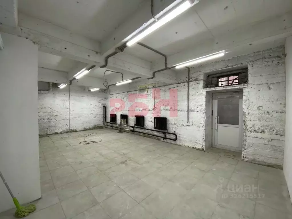 Помещение свободного назначения в Курганская область, Курган ул. ... - Фото 2