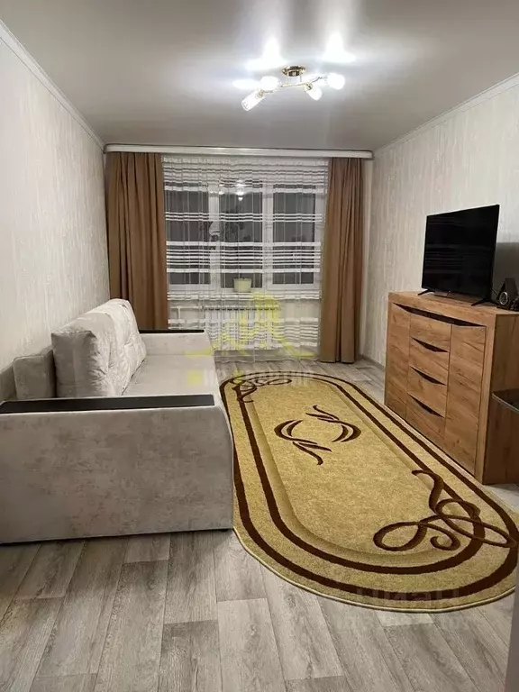 2-к кв. Оренбургская область, Орск 6-й мкр, 12 (44.0 м) - Фото 1