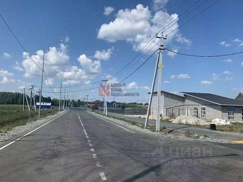 Участок в Тюменская область, Тюменский район, д. Падерина Луговая ул. ... - Фото 1