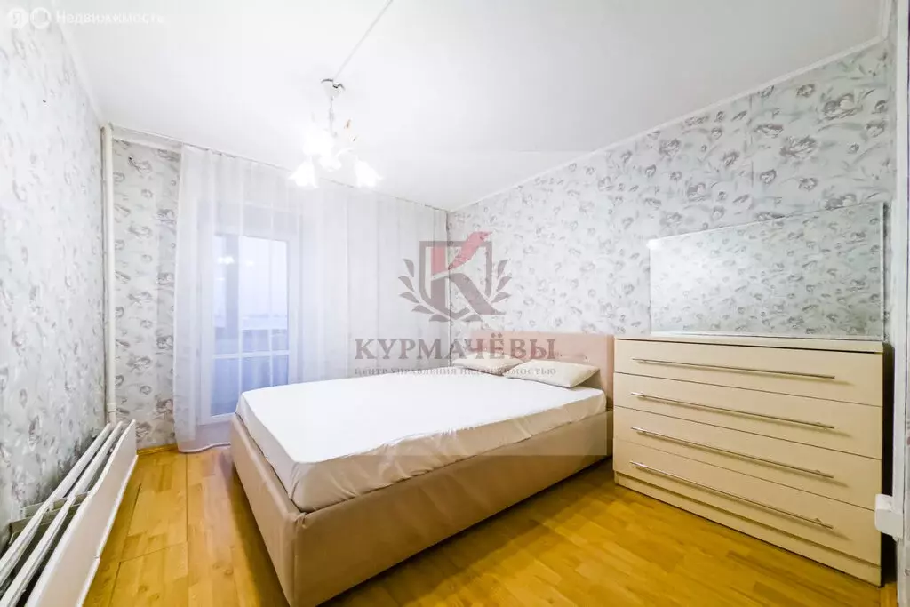 2-комнатная квартира: Екатеринбург, улица Бабушкина, 29 (60 м) - Фото 1