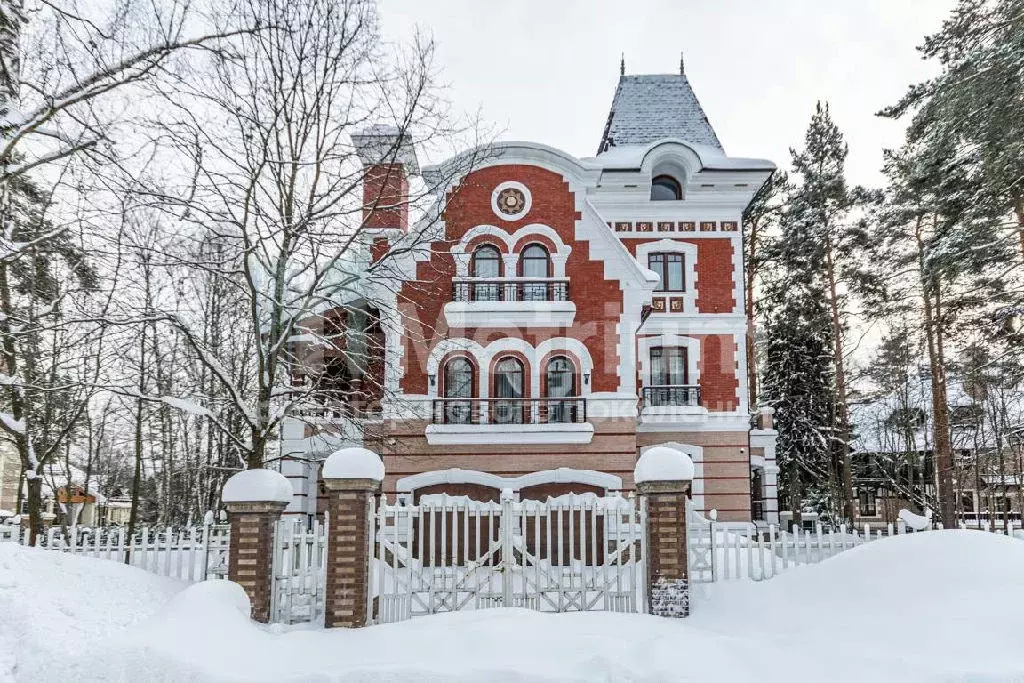 Продается дом в КП Довиль - Фото 1