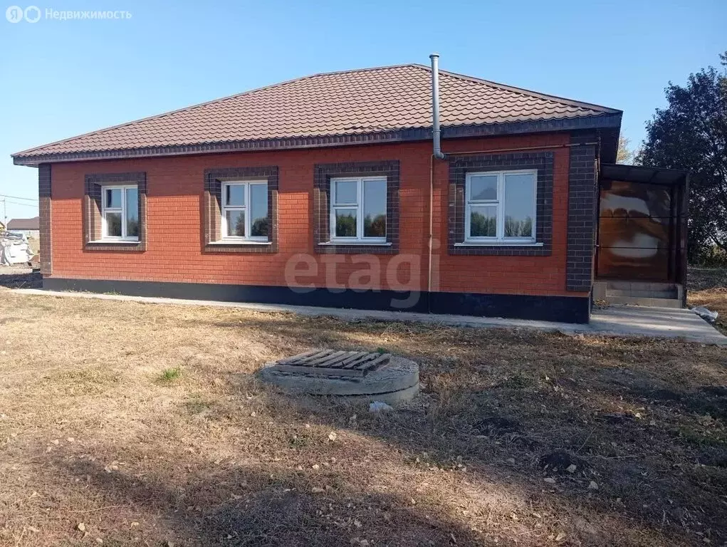 Дом в Прохоровка, улица 60 лет Белгородской Области (115 м) - Фото 0