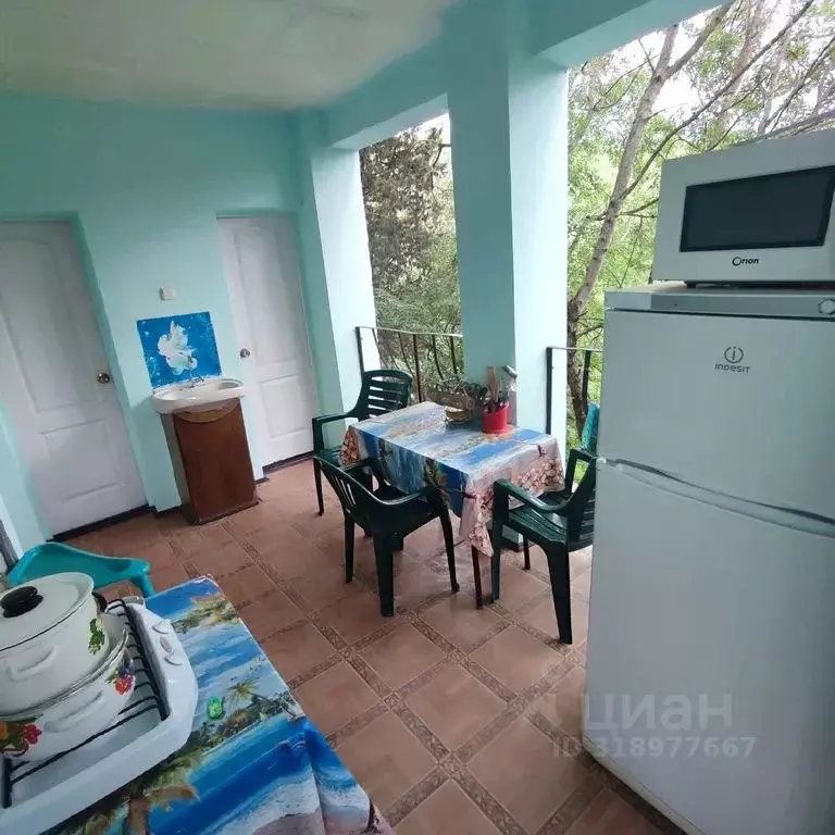 Дом в Крым, Алушта ул. Глазкрицкого, 17/3 (40 м) - Фото 1