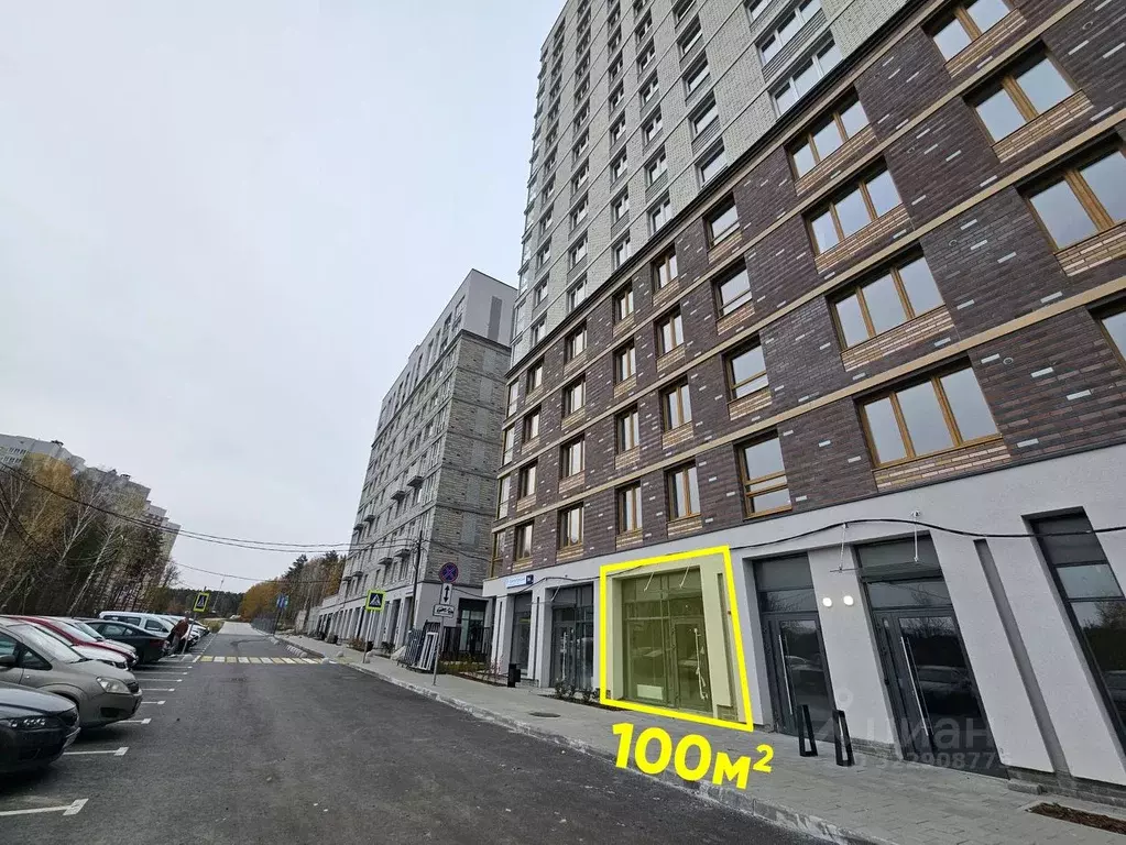 Торговая площадь в Свердловская область, Екатеринбург ул. Южногорская, ... - Фото 1