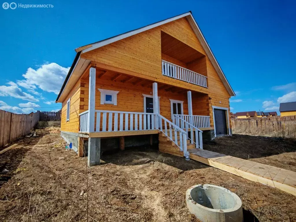 Дом в село Урик, Светлая улица (240 м) - Фото 2