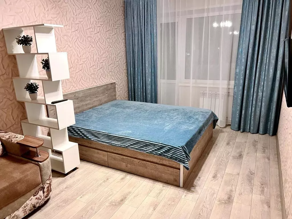 2-к кв. Красноярский край, Минусинск Ботаническая ул., 51 (60.0 м) - Фото 0