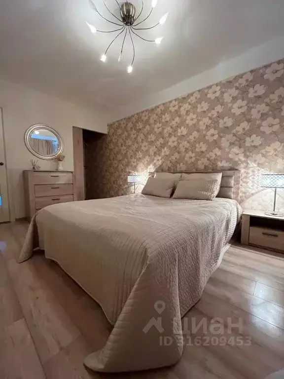 2-к кв. Санкт-Петербург просп. Большевиков, 21 (48.0 м) - Фото 0
