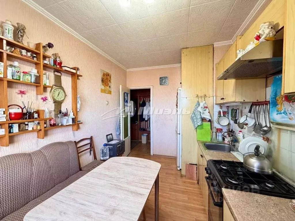 3-к кв. Крым, Симферополь ул. 60 лет Октября, 13/64 (63.4 м) - Фото 2