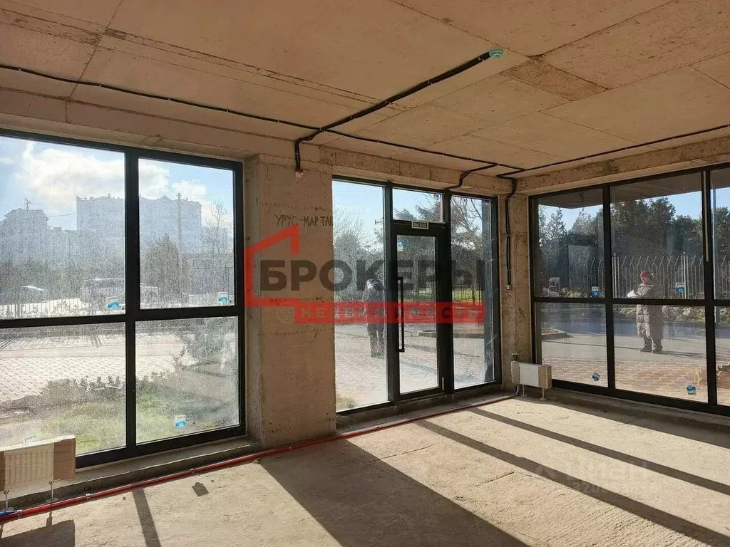 Помещение свободного назначения в Севастополь ул. Парковая, 15 (62 м) - Фото 2