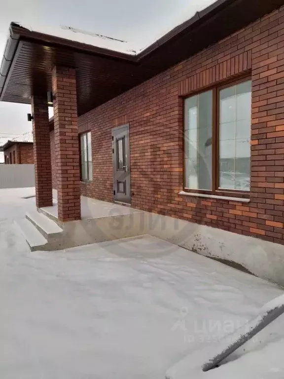 Дом в Белгородская область, Старый Оскол пер. 2-й Троицкий (115 м) - Фото 1