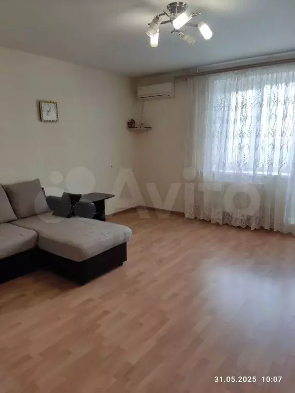 1-к. квартира, 37 м, 2/10 эт. - Фото 0