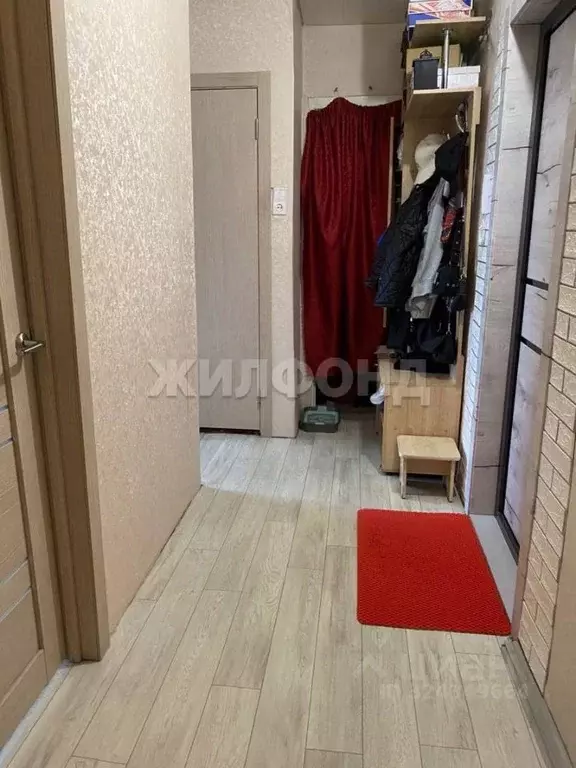 2-к кв. Хакасия, Абакан Аскизская ул., 152 (44.5 м) - Фото 1