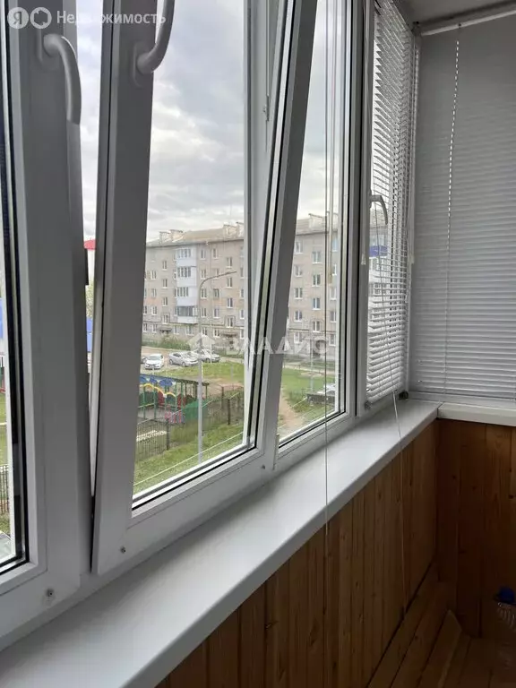 2-комнатная квартира: Октябрьский, улица Островского, 41 (45 м) - Фото 0