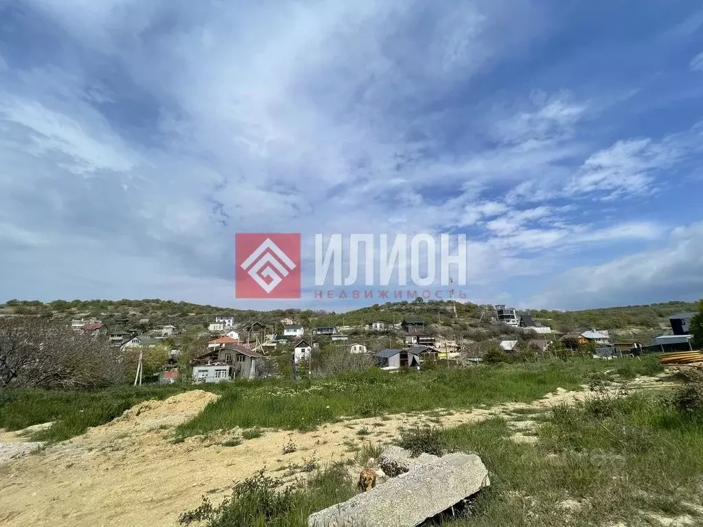 Участок в Севастополь ул. Сержанта Стрельцова (5.0 сот.) - Фото 2