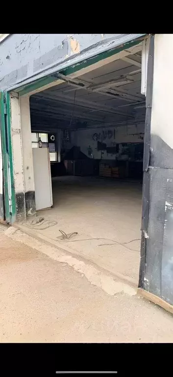 Помещение свободного назначения в Омская область, Омск Братская ул., ... - Фото 1