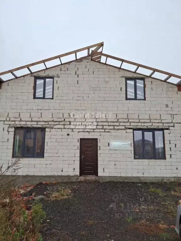 Дом в Курская область, Курский район, Новопоселеновский сельсовет, д. ... - Фото 1