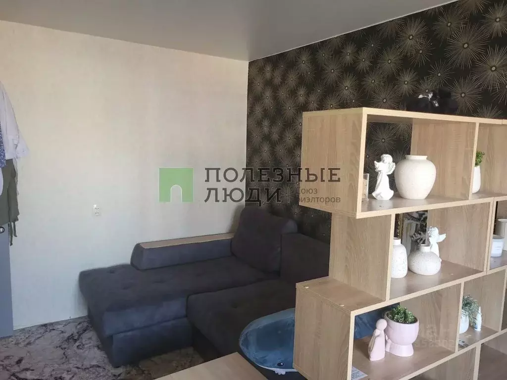 3-к кв. Курганская область, Курган Заозерный жилрайон, 6-й мкр, 6 ... - Фото 0
