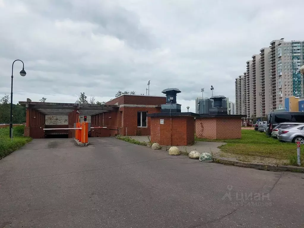Гараж в Московская область, Красногорск бул. Космонавтов, 7с1 (30 м) - Фото 2