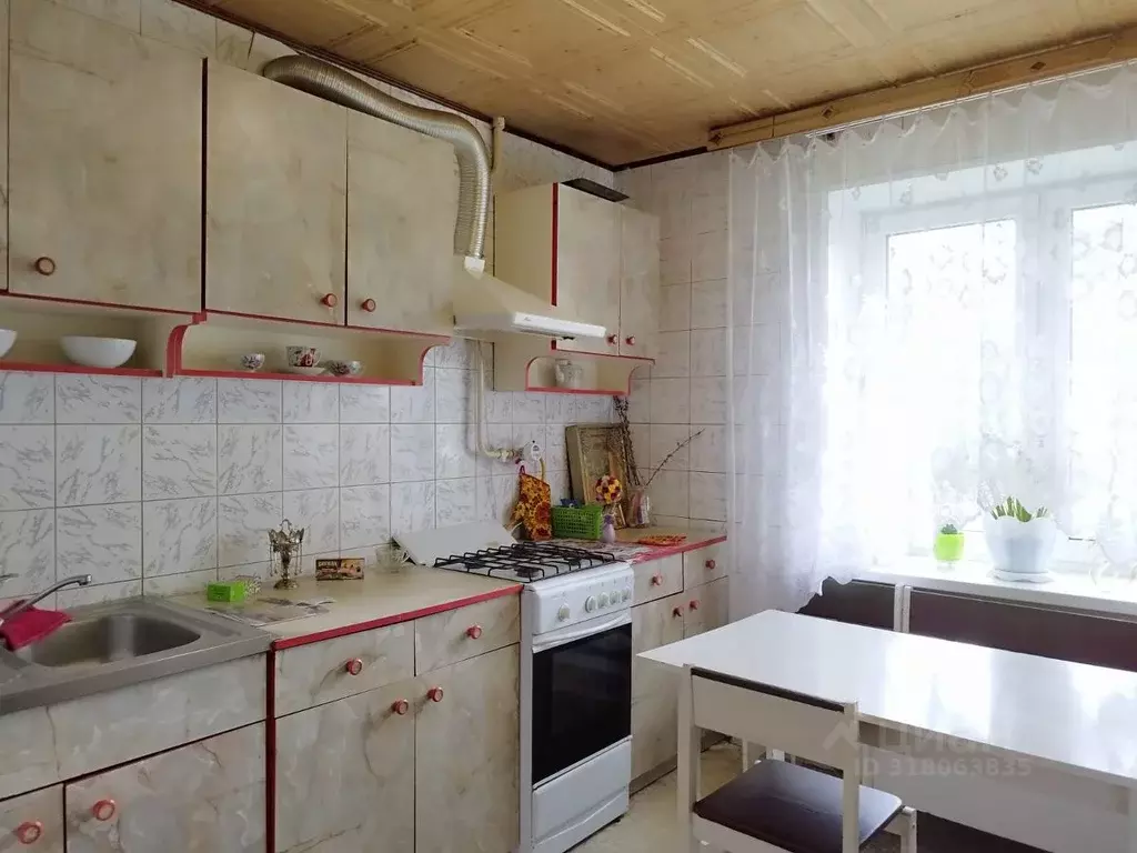 2-к кв. Белгородская область, Губкинский городской округ, пос. ... - Фото 0