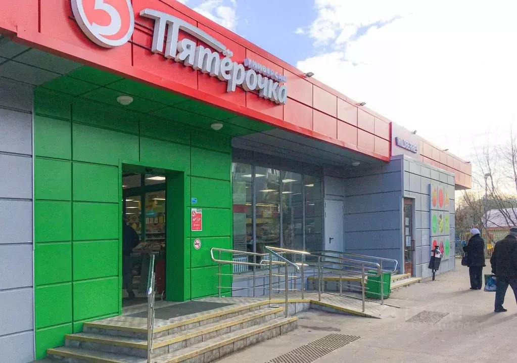 Торговая площадь в Москва Харьковская ул., 1К6 (1012 м) - Фото 1