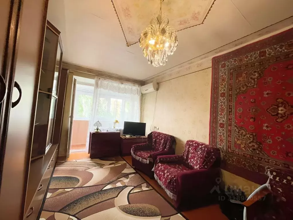 1-к кв. Ростовская область, Батайск ул. Белинского, 34 (30.0 м) - Фото 1