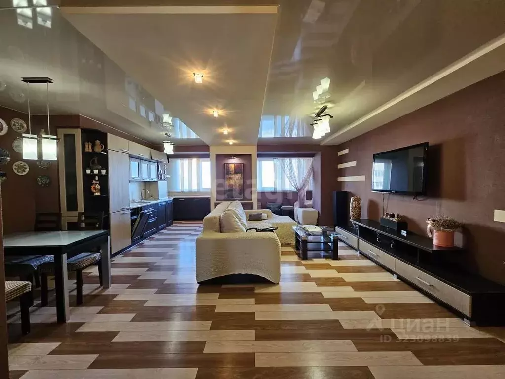 3-к кв. Тамбовская область, Тамбов Советская ул., 125 (76.0 м) - Фото 1