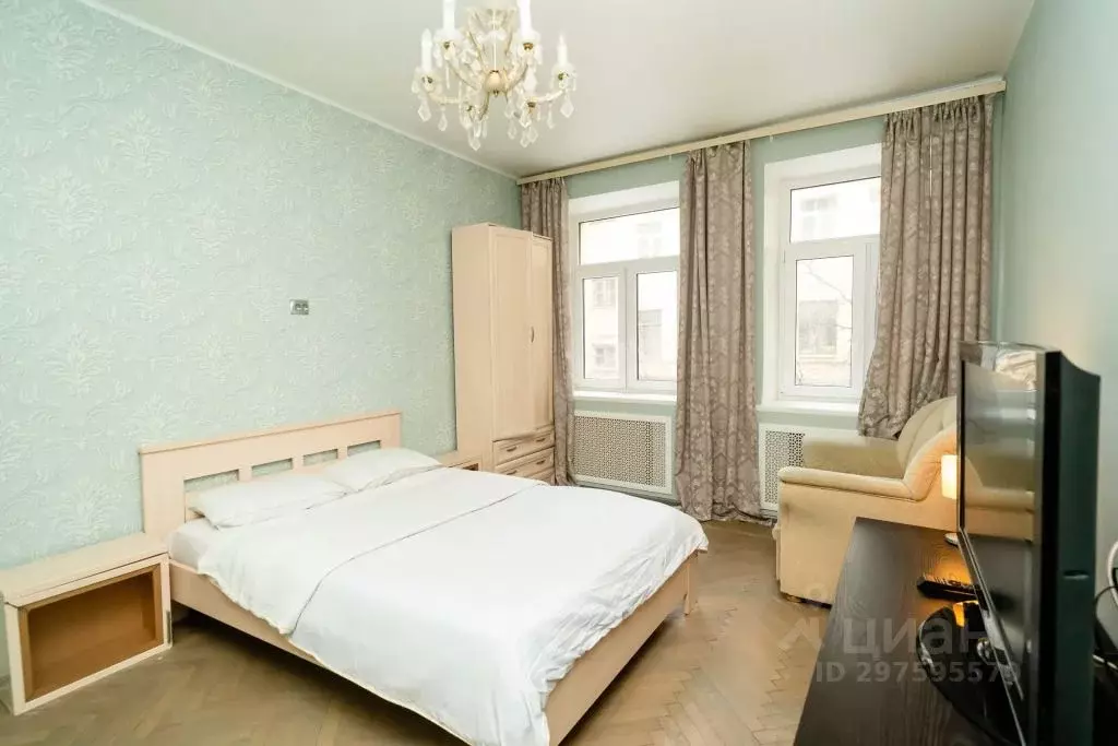 1-к кв. Санкт-Петербург Большая Морская ул., 27 (100.0 м) - Фото 0