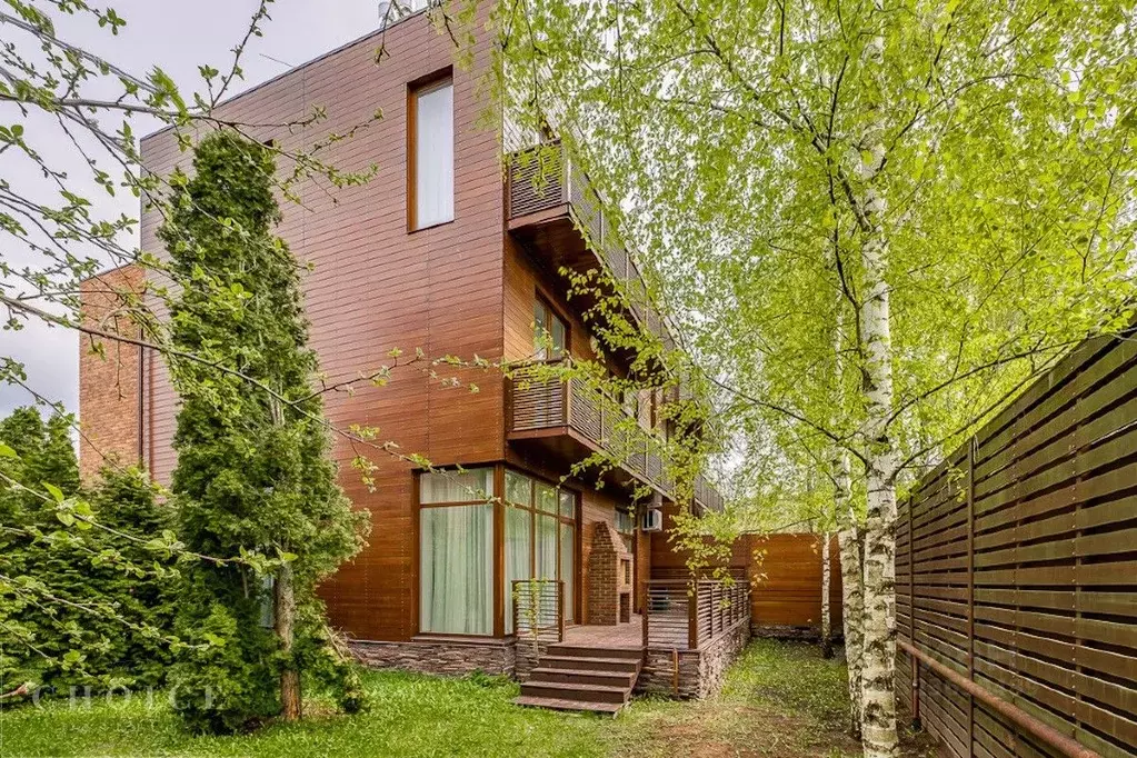 Таунхаус в Московская область, Одинцовский городской округ, д. Жуковка ... - Фото 1