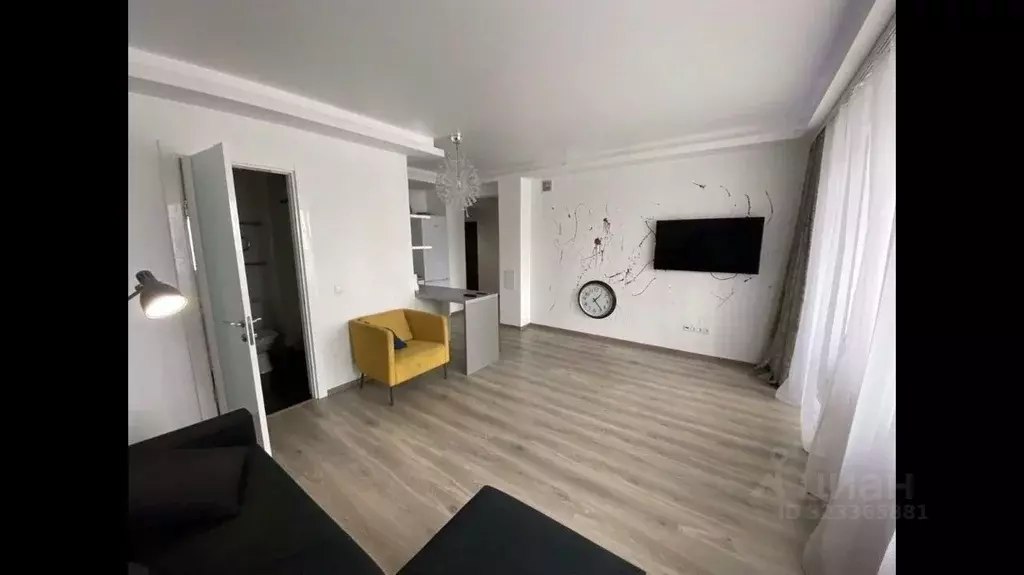 Студия Иркутская область, Иркутск проезд Юрия Тена, 17 (37.0 м) - Фото 1