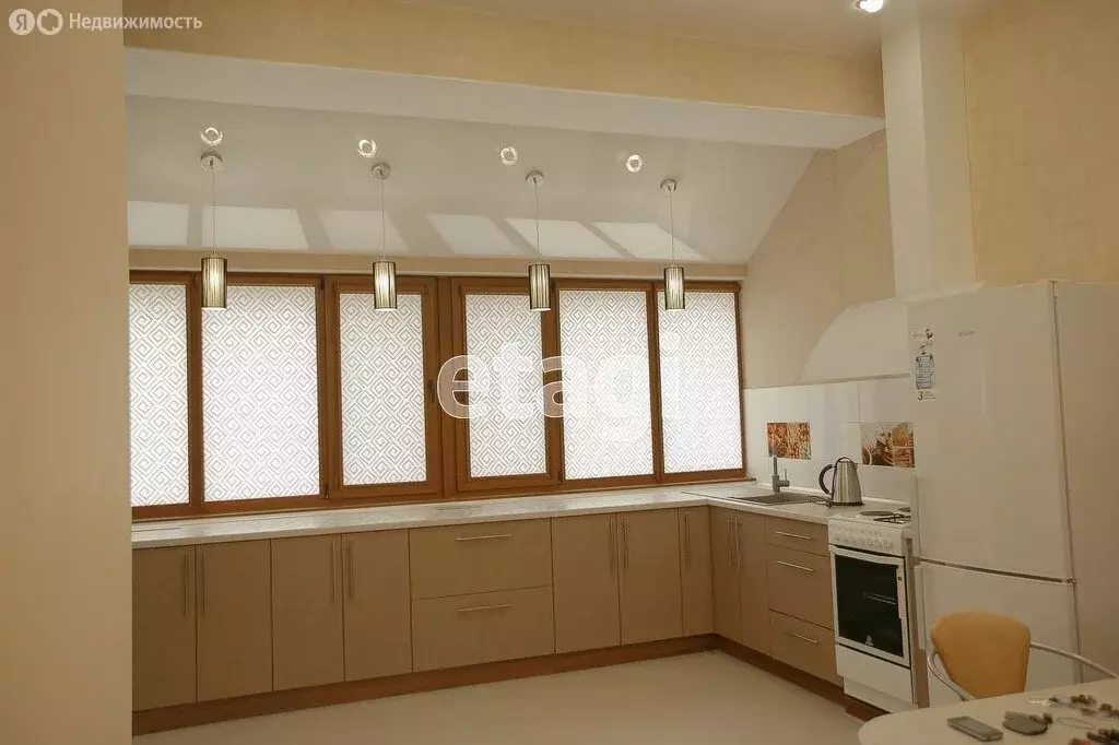 2-комнатная квартира: Севастополь, Фиолентовское шоссе, 76 (87 м) - Фото 1
