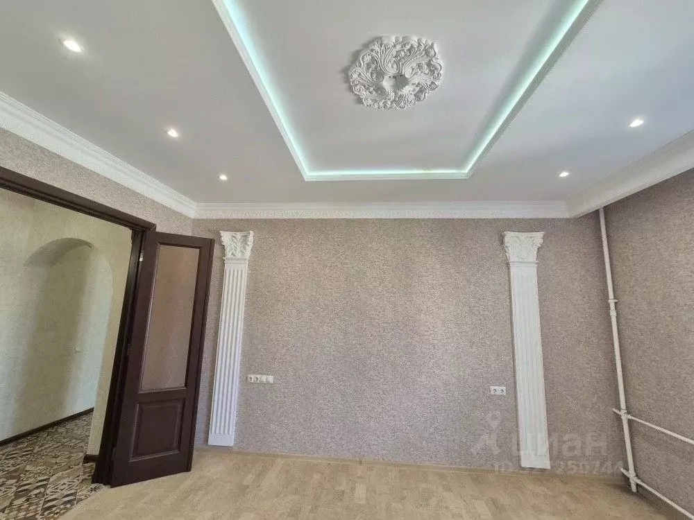 3-к кв. Свердловская область, Екатеринбург ул. Московская, 2 (75.2 м) - Фото 1