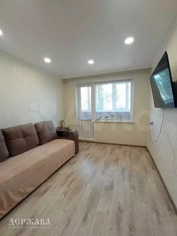 2-к. квартира, 44 м, 5/5 эт. - Фото 1