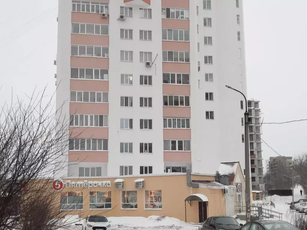 2-к кв. Башкортостан, Уфа ул. Рабкоров, 2/7 (64.1 м) - Фото 1